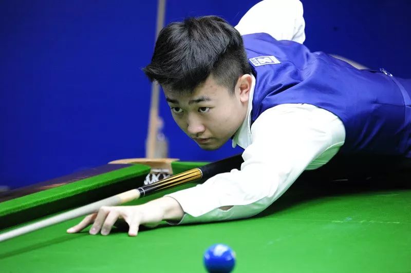 体育新闻中 体育新闻中